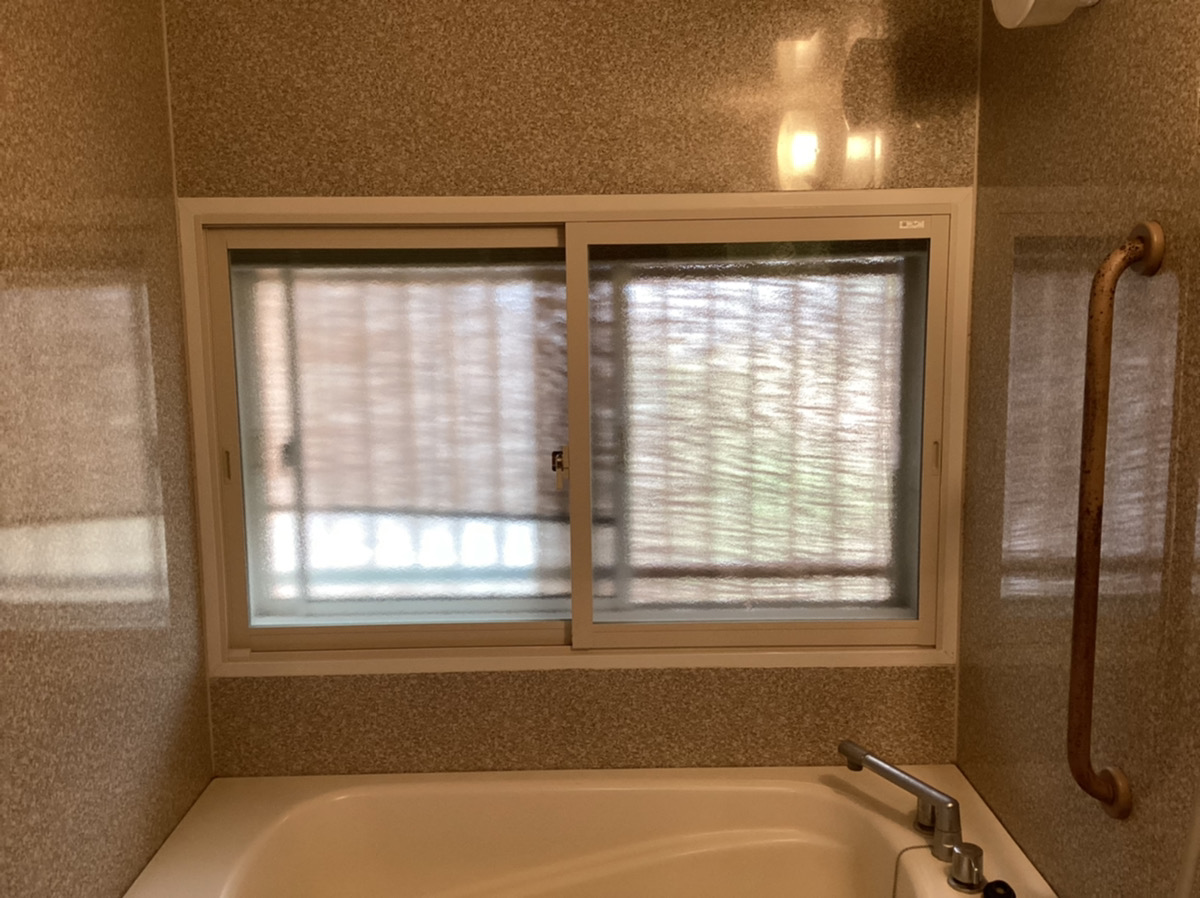 さくらエステート 大牟田店の補助金を活用した内窓の設置の施工事例写真